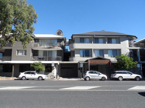 Byron Bay Hotel And Apartments - Australian Directory 28