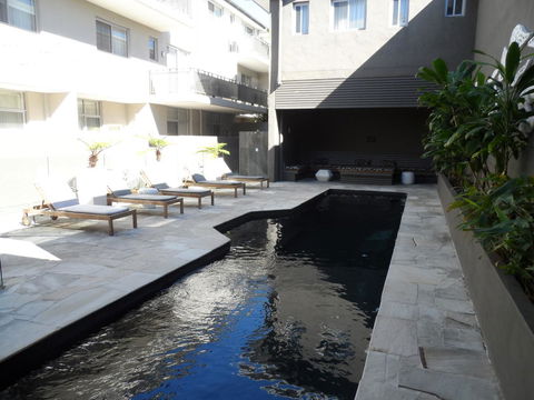 Byron Bay Hotel And Apartments - Australian Directory 25