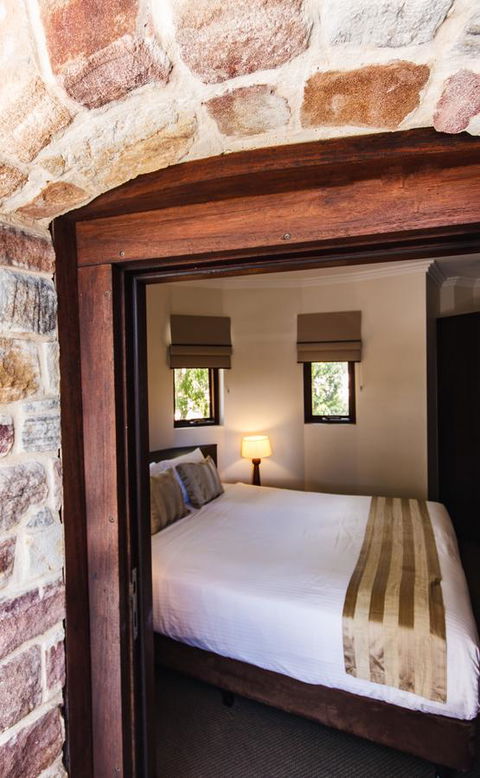 Byron Bay Hotel And Apartments - Australian Directory 13