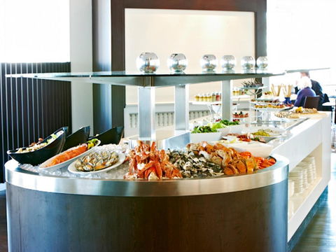 Novotel Sydney Brighton Beach - Australian Directory 30