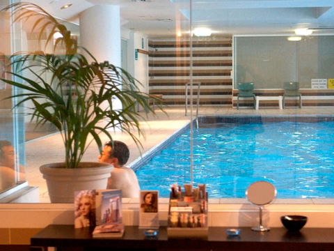 Novotel Sydney Brighton Beach - Australian Directory 18