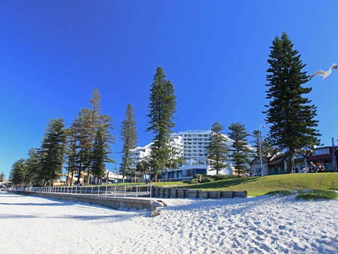 Novotel Sydney Brighton Beach - Australian Directory 2