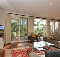 Villa Chianti located within Cypress Lakes - Australian Directory