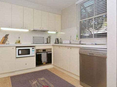 Villa 3br Chianti Villa Located Within Cypress Lakes Resort - Australian Directory 5