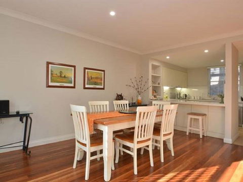 Villa 3br Chianti Villa Located Within Cypress Lakes Resort - Australian Directory 4