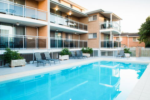 Copacabana Shores - Australian Directory 3