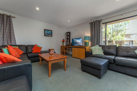 Condo 105 @ Horizons Golf Resort - Salamander Bay NSW - Australian Directory 6