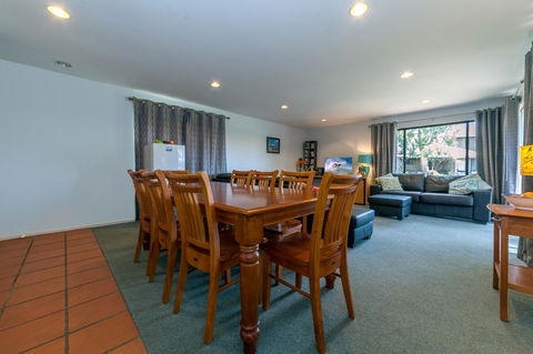 Condo 105 @ Horizons Golf Resort - Salamander Bay NSW - Australian Directory 18