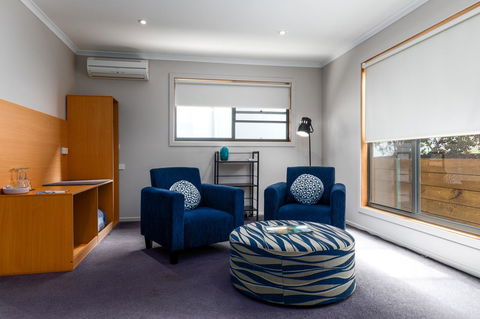 The Edgewater On Greville - Australian Directory 29