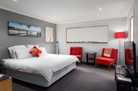 The Edgewater On Greville - Australian Directory 4