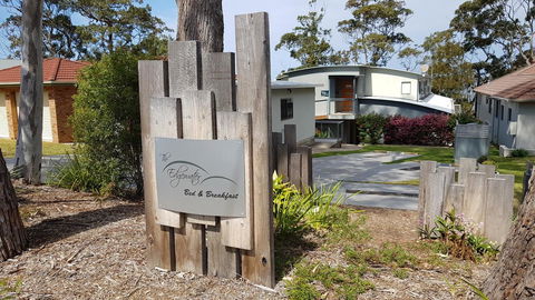 The Edgewater On Greville - Australian Directory 14