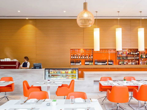 Novotel Newcastle Beach - Australian Directory 2