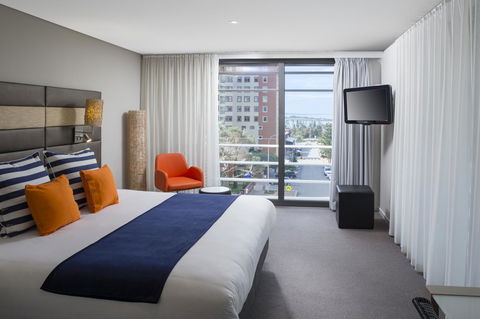 Novotel Newcastle Beach - Australian Directory 13