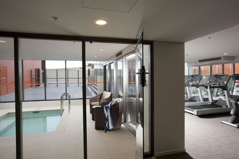 Novotel Newcastle Beach - Australian Directory 30