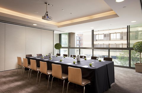 Novotel Newcastle Beach - Australian Directory 32