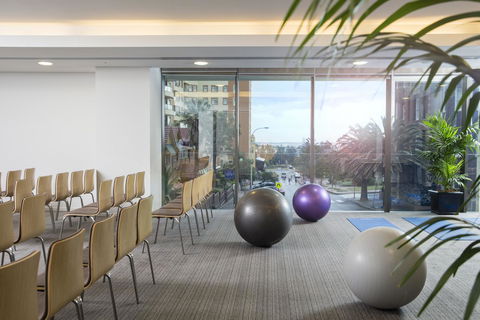 Novotel Newcastle Beach - Australian Directory 18