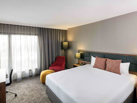 Novotel Sydney International Airport - Australian Directory 35