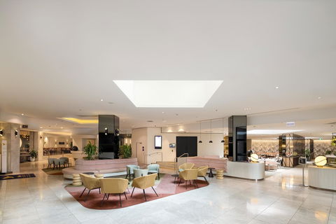 Novotel Sydney International Airport - Australian Directory 16