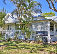 Arcadia House - Australian Directory