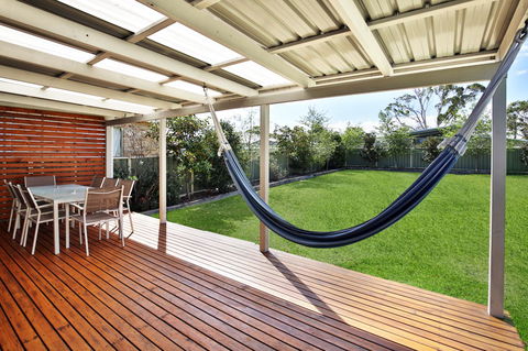 Hayes Beach House I Award Winner I 4 Mins To Beach - Australian Directory 6