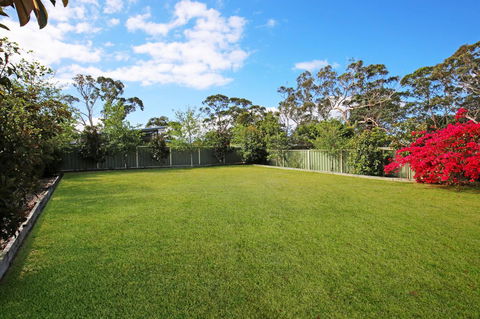 Hayes Beach House I Award Winner I 4 Mins To Beach - Australian Directory 21
