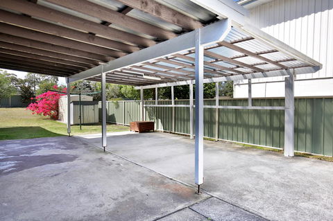 Hayes Beach House I Award Winner I 4 Mins To Beach - Australian Directory 18