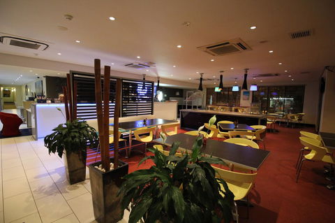 Ibis Newcastle - Australian Directory 30