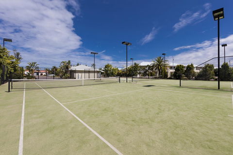 Oaks Port Stephens Pacific Blue Resort - Australian Directory 4