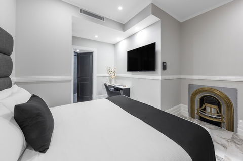 Holiday Inn & Suites - Parramatta Marsden Street, An IHG Hotel - Australian Directory 23