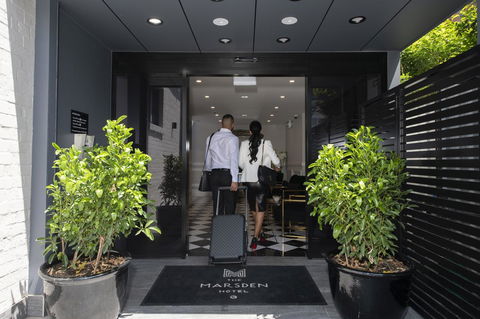 Holiday Inn & Suites - Parramatta Marsden Street, An IHG Hotel - Australian Directory 12