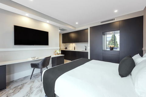 Holiday Inn & Suites - Parramatta Marsden Street, An IHG Hotel - Australian Directory 25