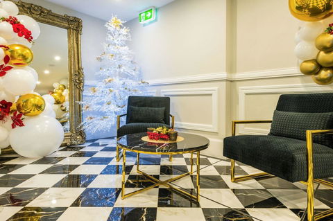 Holiday Inn & Suites - Parramatta Marsden Street, An IHG Hotel - Australian Directory 8