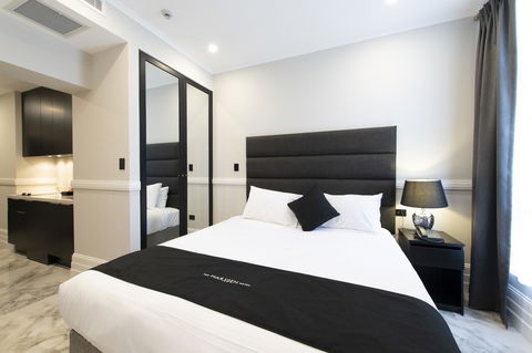 Holiday Inn & Suites - Parramatta Marsden Street, An IHG Hotel - Australian Directory 14
