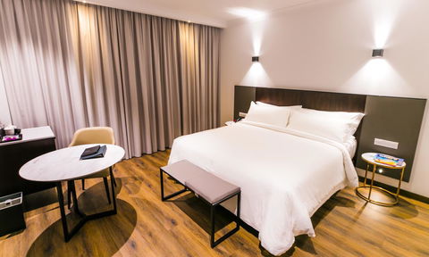 The Grace Hotel - Australian Directory 25