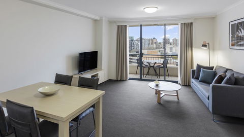 Oaks Sydney Castlereagh Suites - Australian Directory 9