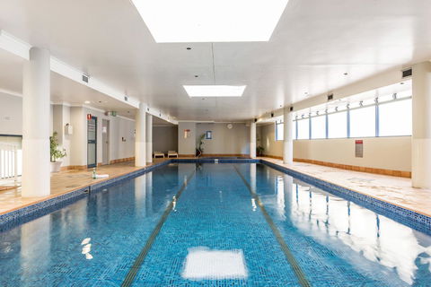 Oaks Sydney Castlereagh Suites - Australian Directory 21