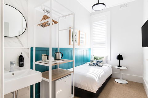 The Baxley Bondi - Australian Directory 10