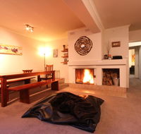 Full Circle Apartments - Australian Directory