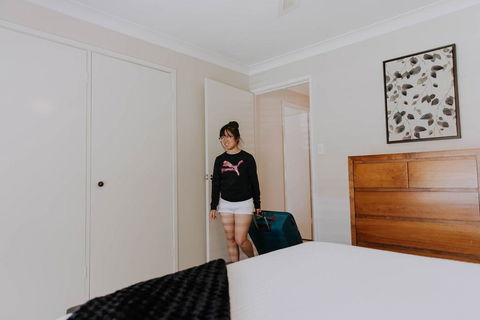 Central Wagga Self Catering Apartment - Australian Directory 4