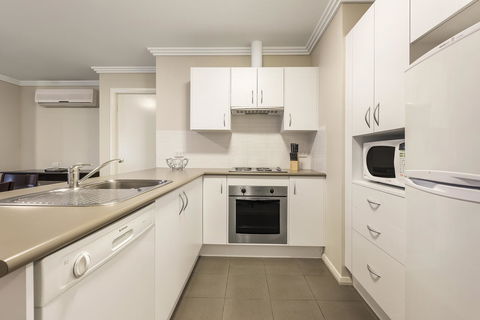 Quest Wollongong - Australian Directory 14