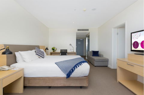 Sage Hotel Wollongong - Australian Directory 40