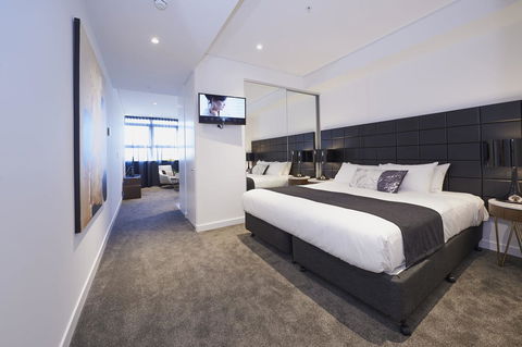 Silkari Suites At Chatswood - Australian Directory 5