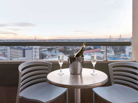 Sydney Central Hotel Managed By The Ascott Limited - Australian Directory 17