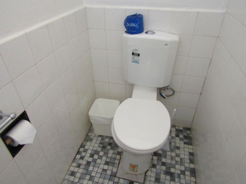 Allonville Gardens Motel - Australian Directory 19