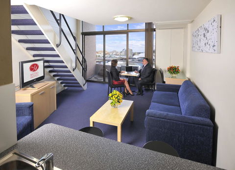 Metro Apartments On Darling Harbour - Australian Directory 6