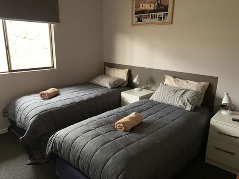 Yuki Inn Jindabyne - Australian Directory 34