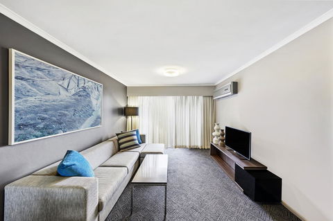 Adina Apartment Hotel Sydney Surry Hills - Australian Directory 7