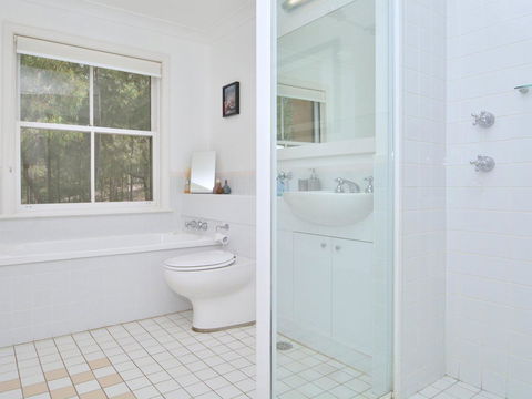 Villa 3br Margarita Villa Located Within Cypress Lakes Resort - Australian Directory 7