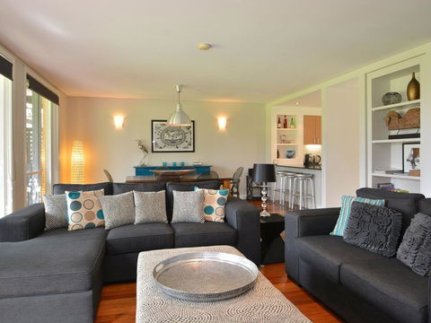 Villa 3br Margarita Villa Located Within Cypress Lakes Resort - Australian Directory 14