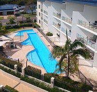 Boathouse Resort Water Front - Australian Directory